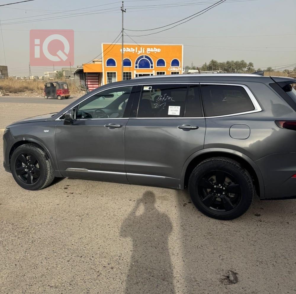 كاديلاك XT6